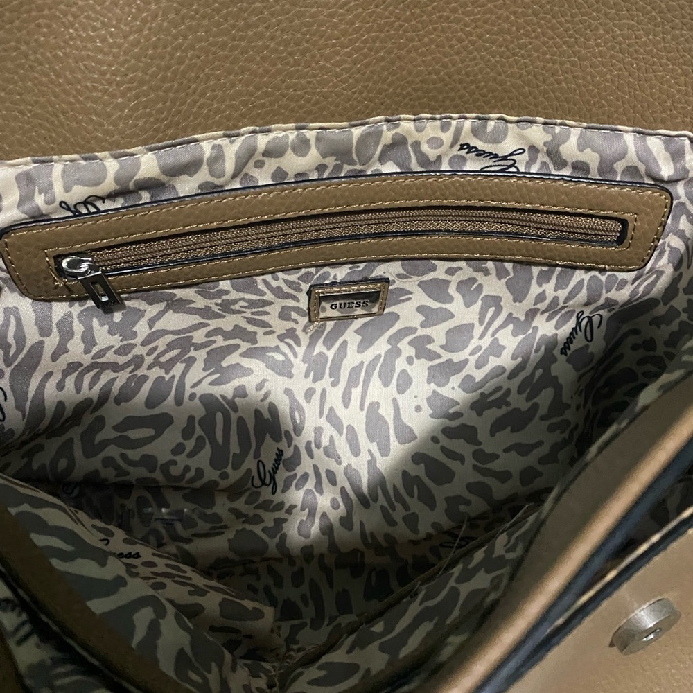 Guess Bag - Picture 4 of 7